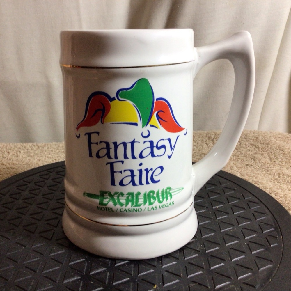 FANTASY FAIRE EXCALIBUR Hotel Casino Las Vegas Ceramic Coffee/Tea Stein